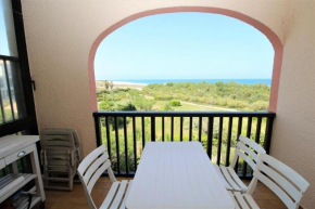 TRO91 - Studio cabine vue mer dans une residence avec piscine